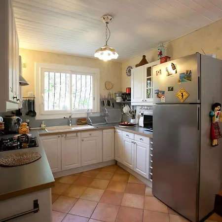 Vakantiehuis Proche De Bordeaux Et Saint Emilion, Maison Au Calme Avec Grand Jardin